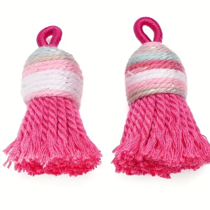 Tassel Charm Pink