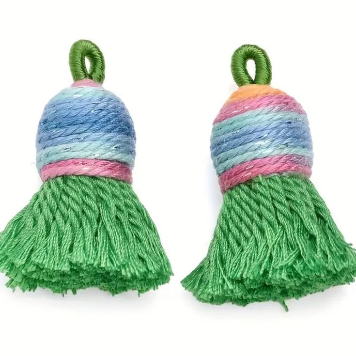 Tassel Charm Apfelgrün