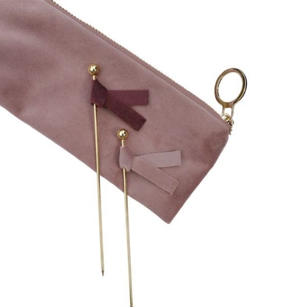 Bezahlbarer Luxus - Samt Cake Toppers rosé