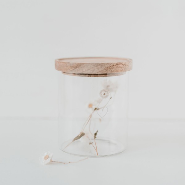 Throw Love Arround Like Confetti - herziges Vorratsglas small