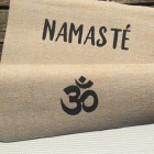 pure-line-namaste-yogamatte-by-herzteil5b327383a1347